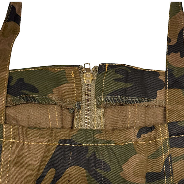 ZIP CAMO STRAP TOP